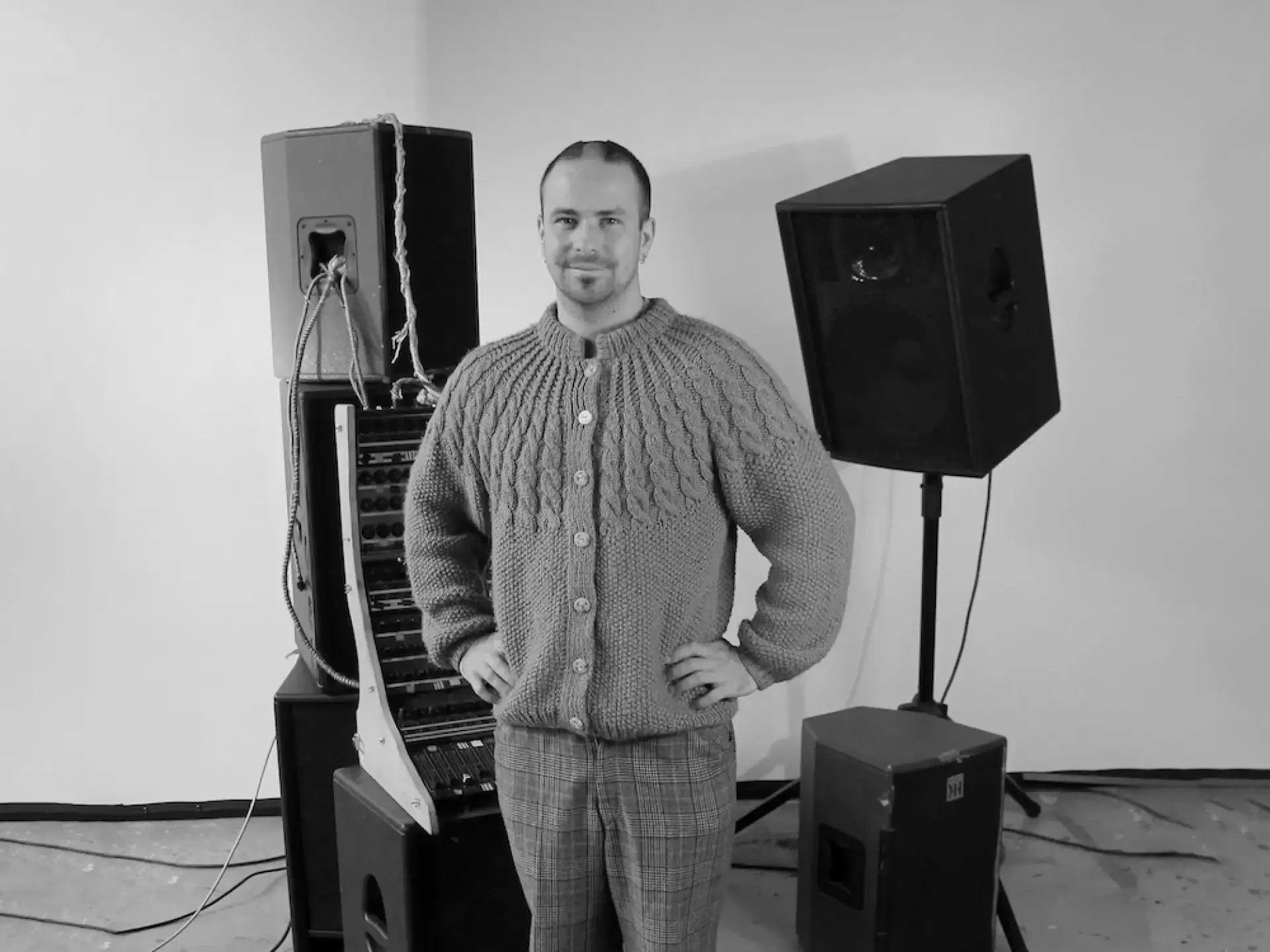 SUSTAIN / DJ STARTUP