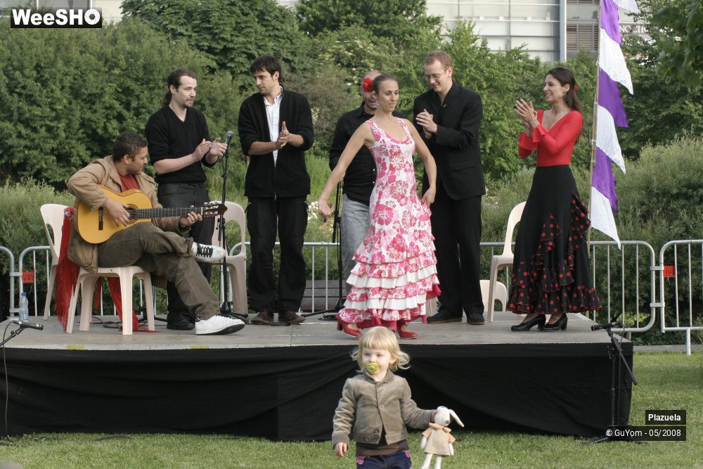 19/35 photos du spectacle Plazuela