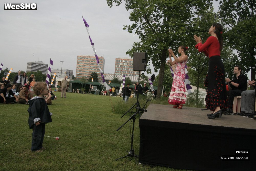 24/35 photos du spectacle Plazuela