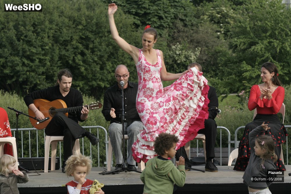 25/35 photos du spectacle Plazuela