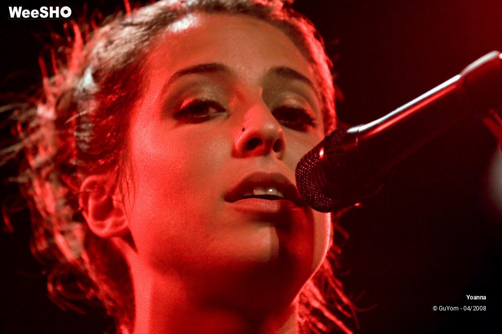 25/30 photos du spectacle Yoanna 1