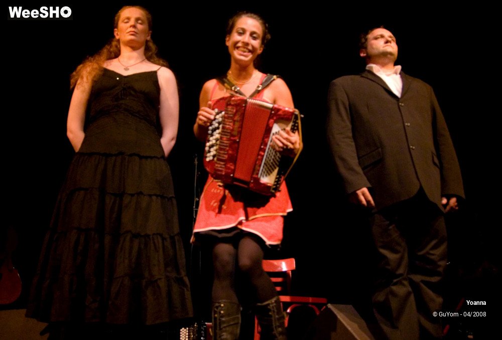 13/33 photos du spectacle Yoanna 2