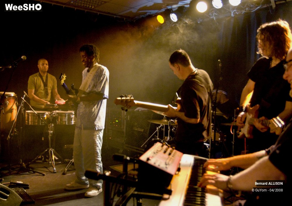 20/36 photos du spectacle Bernard ALLISON