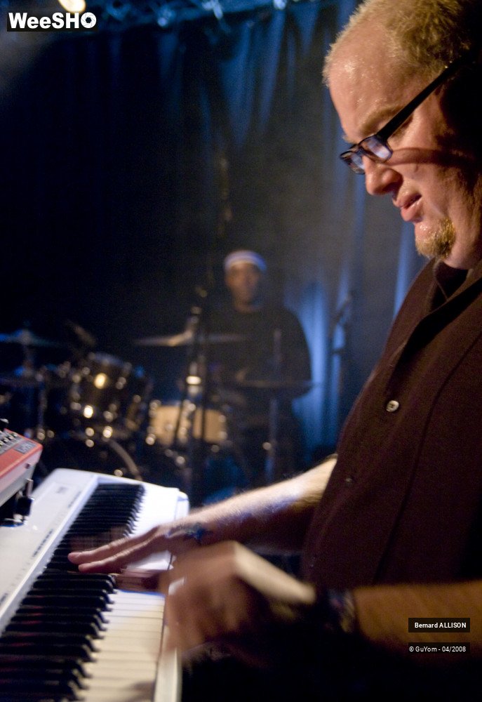 29/36 photos du spectacle Bernard ALLISON