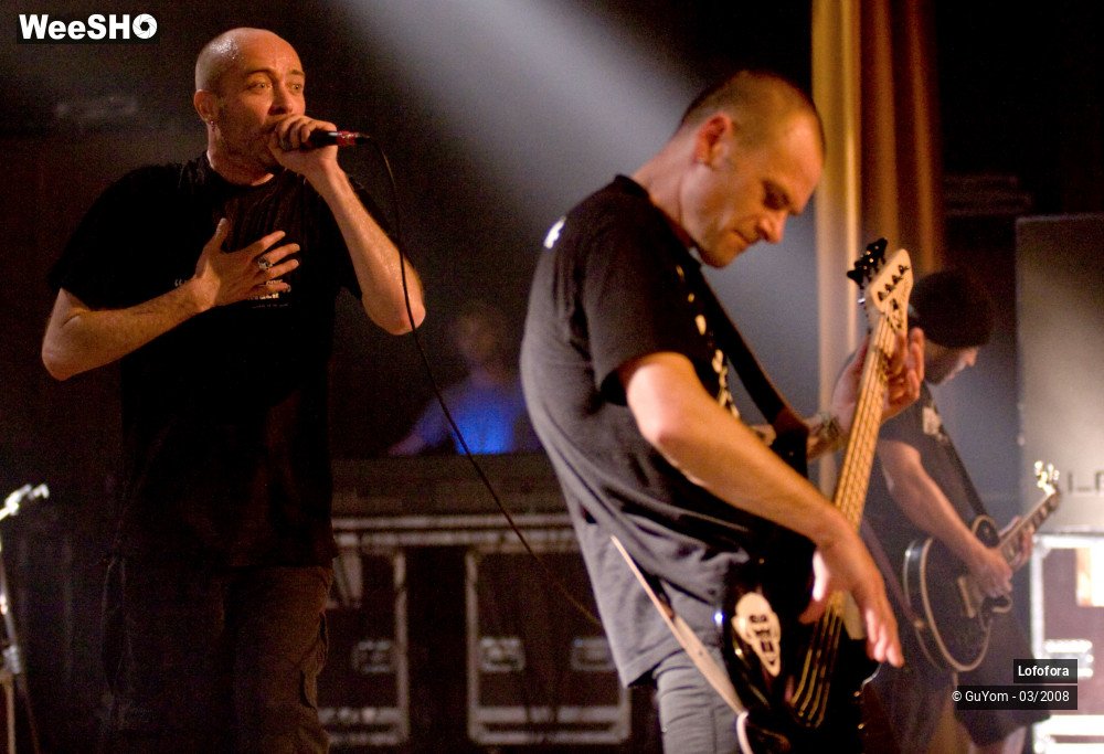 25/36 photos du spectacle Lofofora