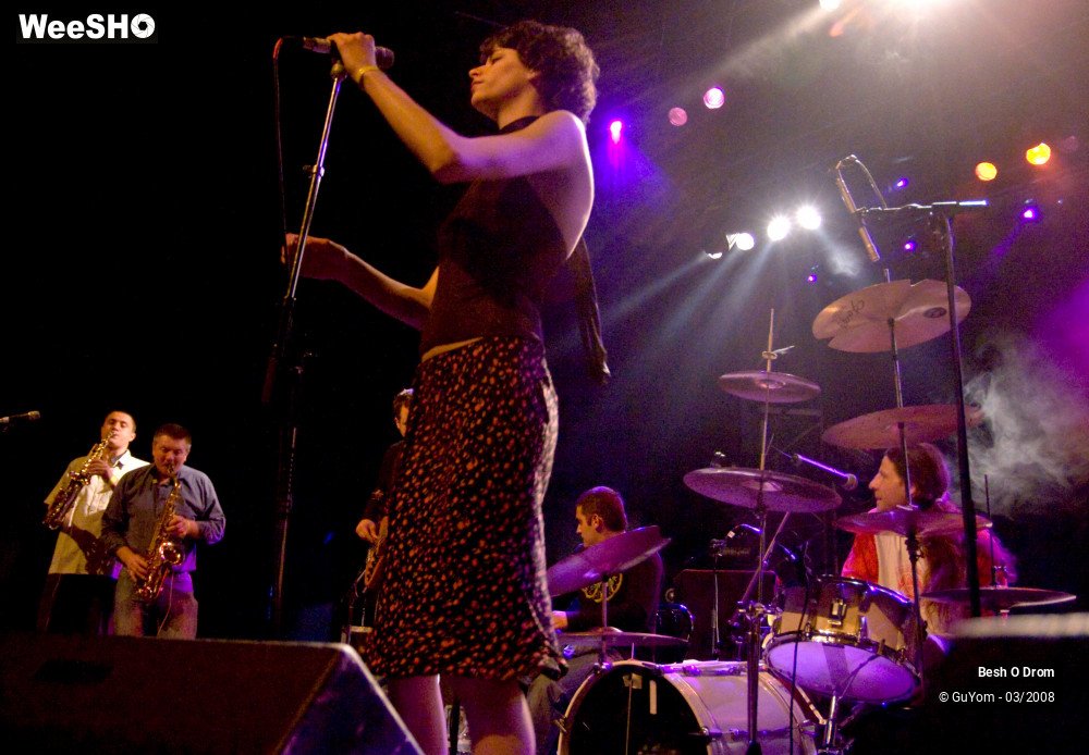 2/33 photos du spectacle Besh O Drom
