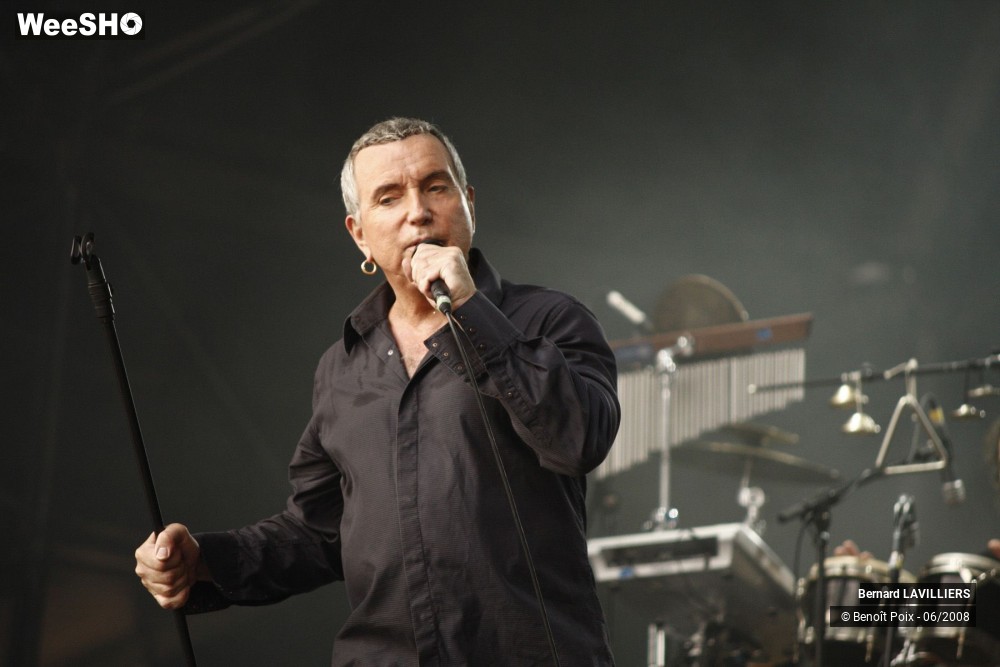 4/37 photos du spectacle Bernard LAVILLIERS