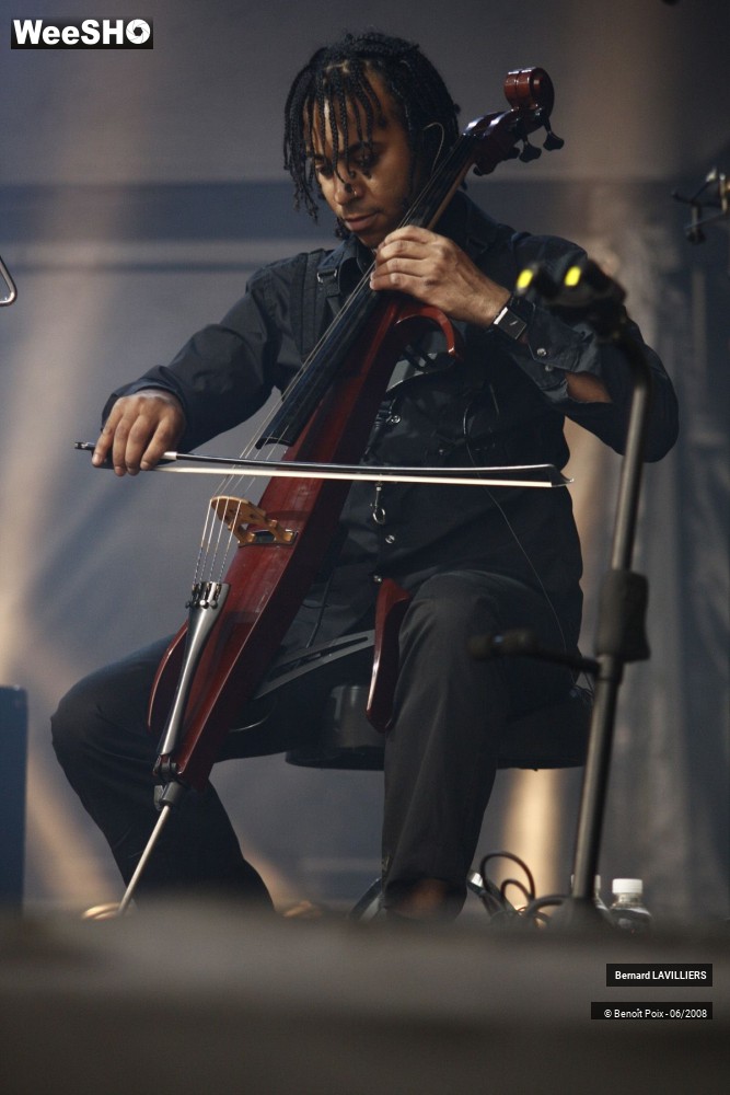 12/37 photos du spectacle Bernard LAVILLIERS