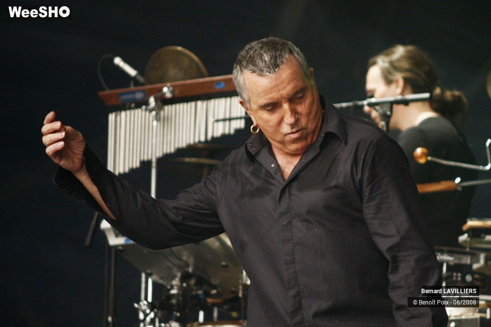 19/37 photos du spectacle Bernard LAVILLIERS