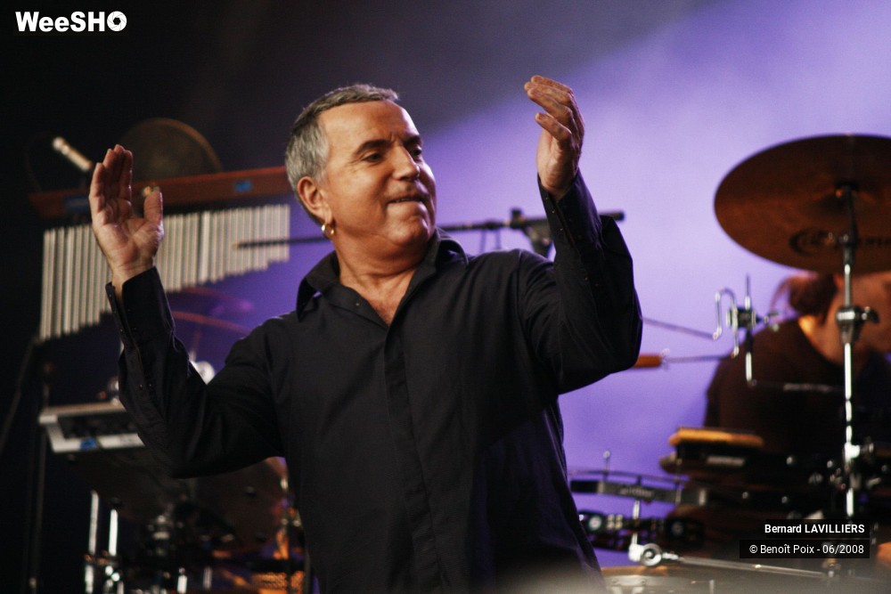 23/37 photos du spectacle Bernard LAVILLIERS