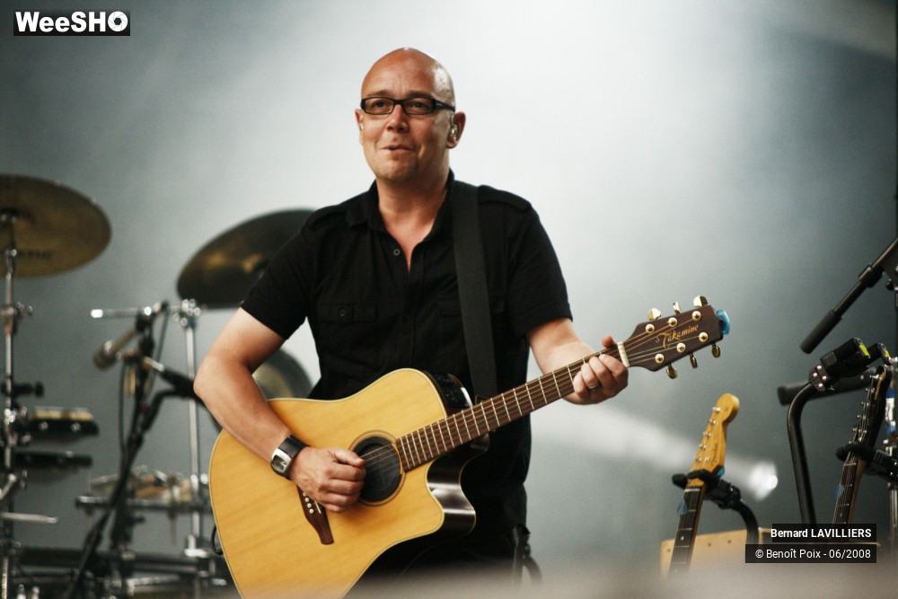 28/37 photos du spectacle Bernard LAVILLIERS