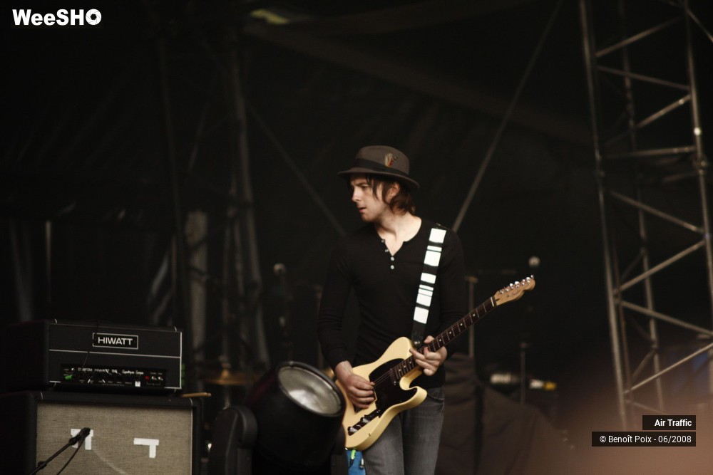 10/15 photos du spectacle Air Traffic