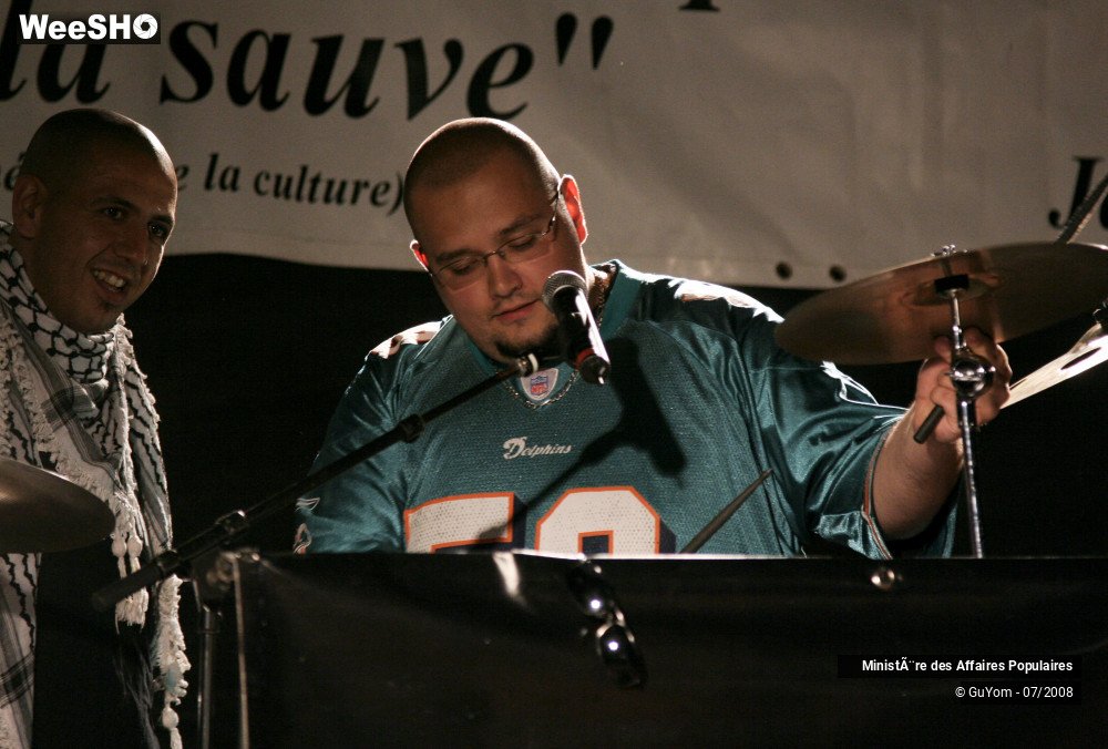 28/47 photos du spectacle Ministère des Affaires Populaires