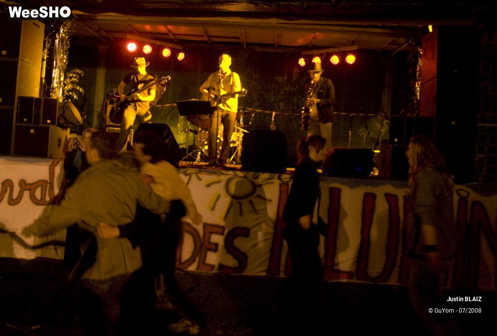 15/25 photos du spectacle Justin BLAIZ