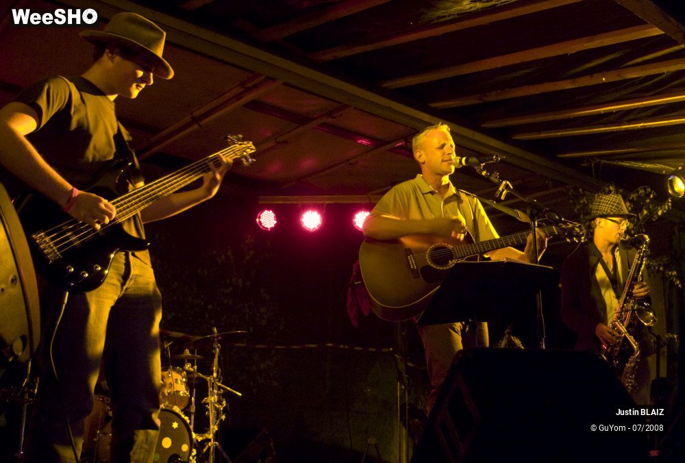 19/25 photos du spectacle Justin BLAIZ