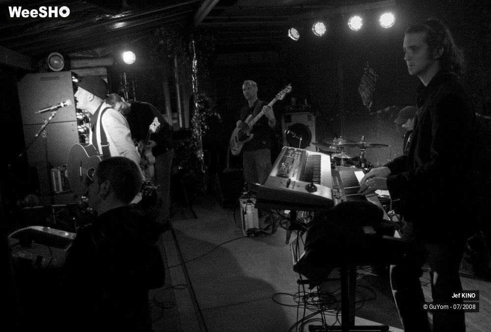 35/47 photos du spectacle Jef Kino