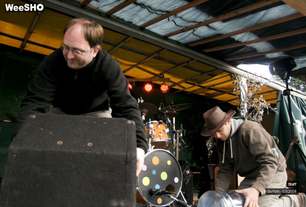 8/28 photos du spectacle Staff Festival des illuminés 2008