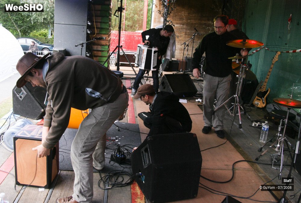 12/28 photos du spectacle Staff Festival des illuminés 2008