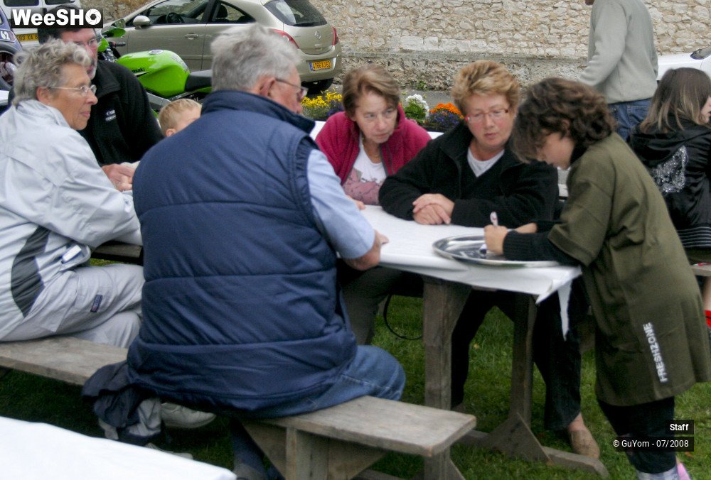 28/28 photos du spectacle Staff Festival des illuminés 2008