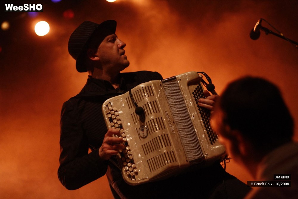 43/50 photos du spectacle Jef KINO