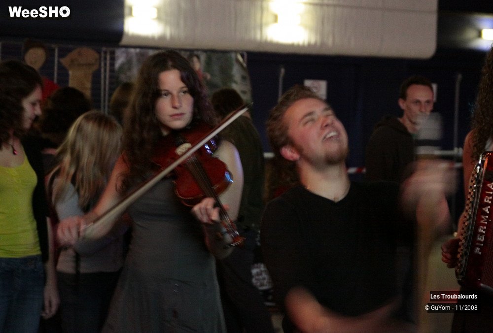 13/16 photos du spectacle les Troubalourds