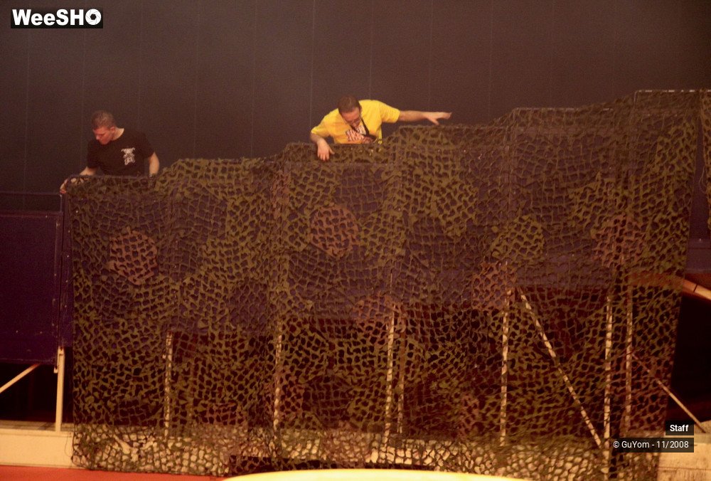 8/36 photos du spectacle Staff Tout en Live