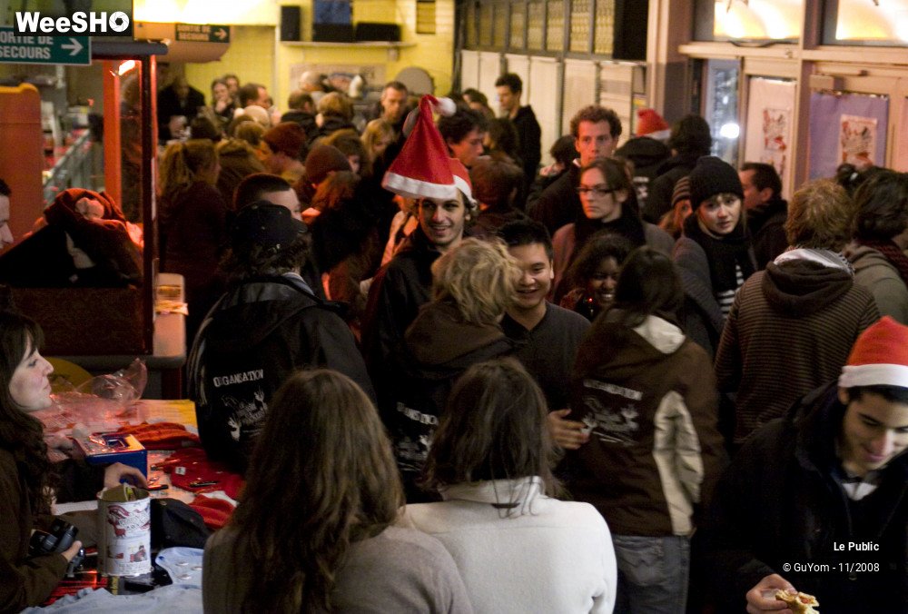 23/23 photos du spectacle Ambiance/Staff Le père Noël...