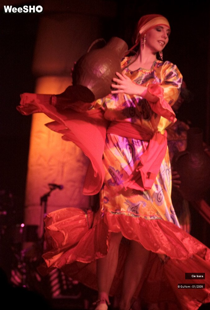 9/51 photos du spectacle Compagnie Isara