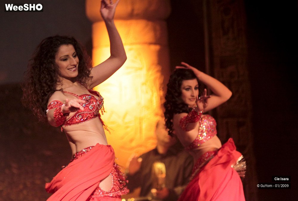 13/51 photos du spectacle Compagnie Isara