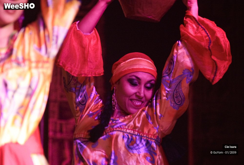 15/51 photos du spectacle Compagnie Isara