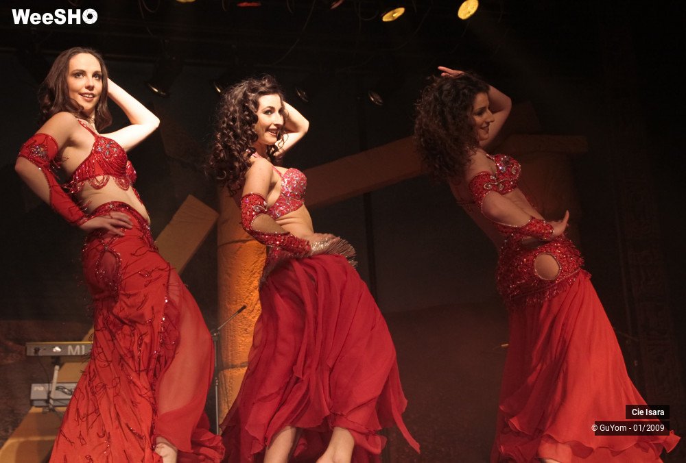 34/51 photos du spectacle Compagnie Isara