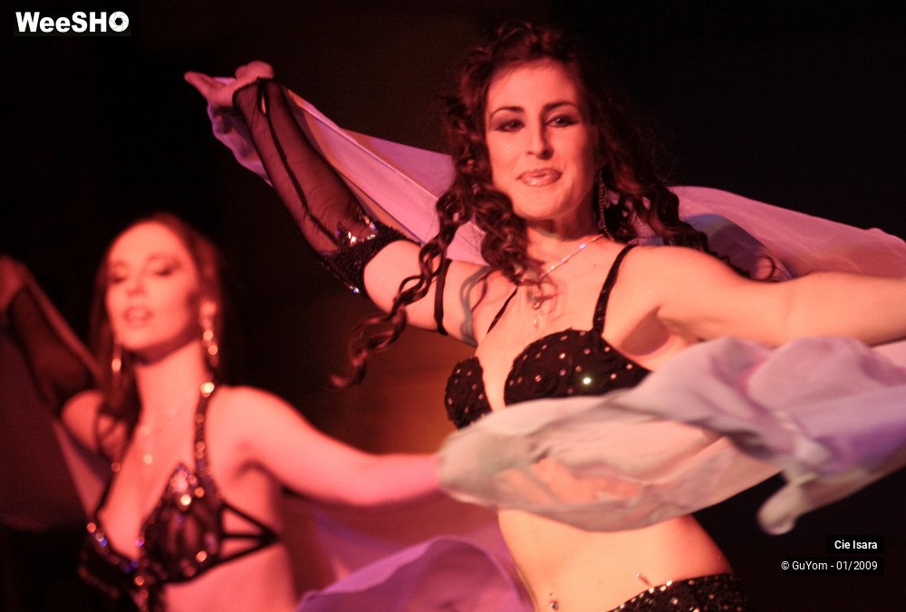 43/51 photos du spectacle Compagnie Isara