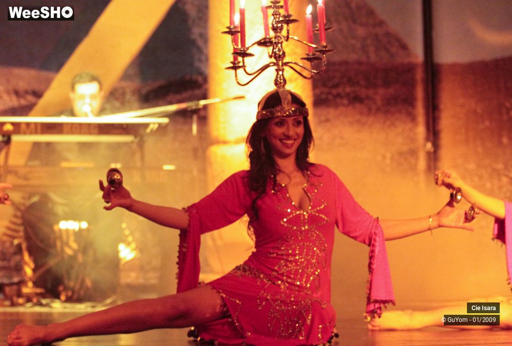 47/51 photos du spectacle Compagnie Isara