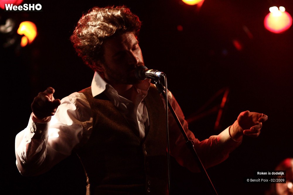 15/20 photos du spectacle Roken is Dodelijk