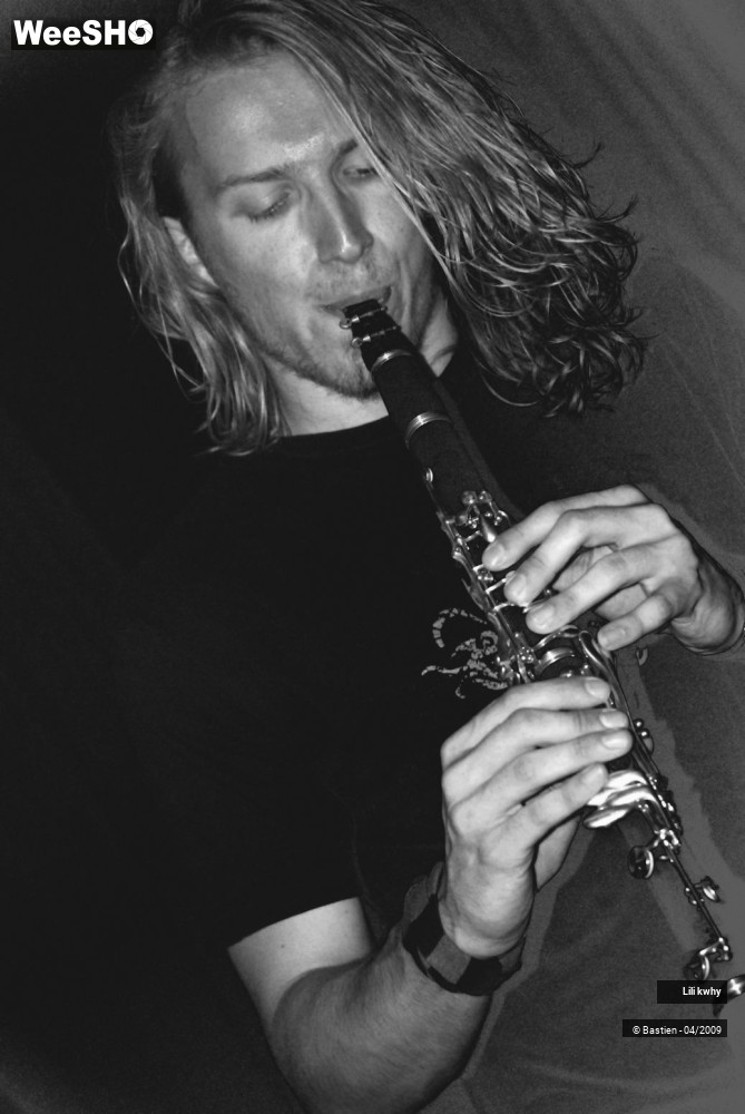 15/39 photos du spectacle Lili Kwhy