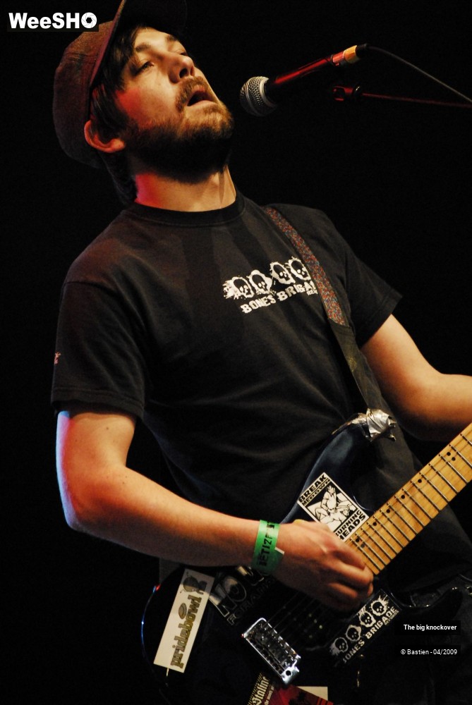 21/30 photos du spectacle The Big Knockover