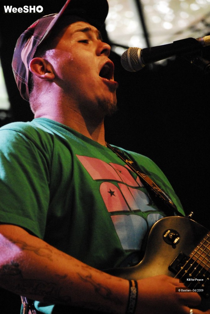 17/37 photos du spectacle Kill for Peace