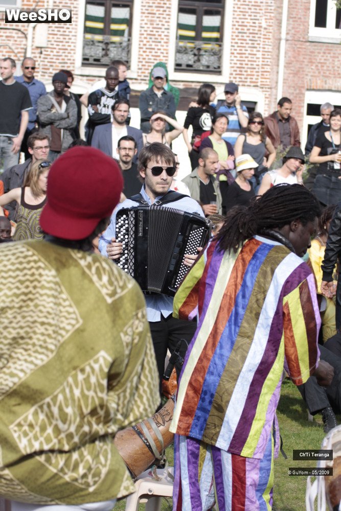 4/35 photos du spectacle Grand Sabar Takoussane - Percus