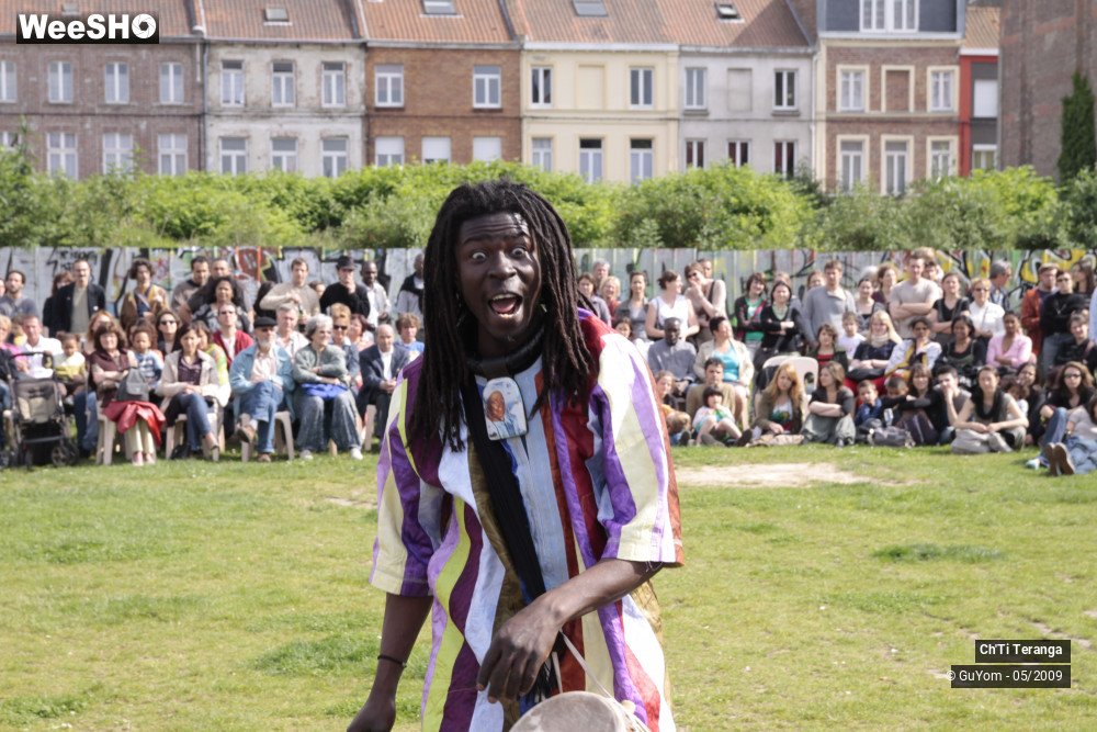 16/35 photos du spectacle Grand Sabar Takoussane - Percus