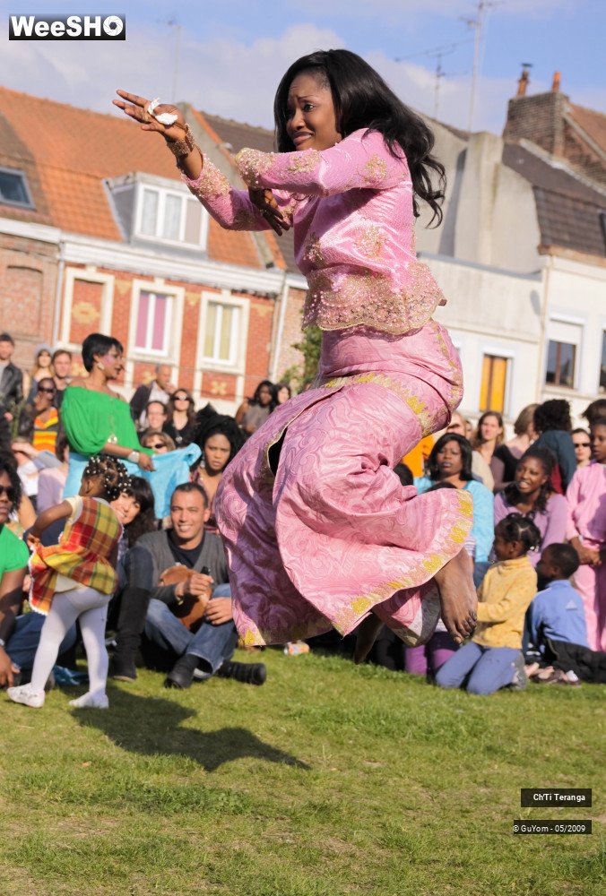 7/49 photos du spectacle Grand Sabar Takoussane - Danse