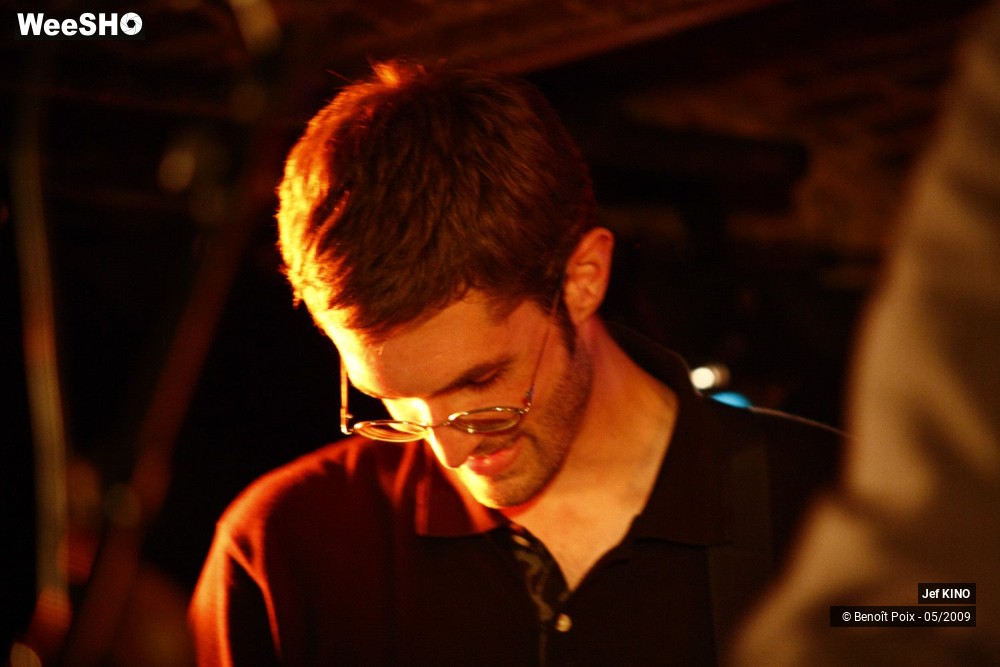 61/109 photos du spectacle Jef KINO