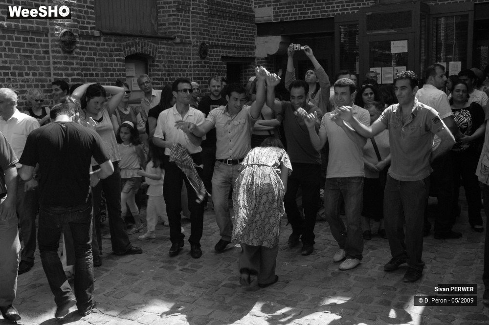 24/30 photos du spectacle Tous voisins chez les Kurdes