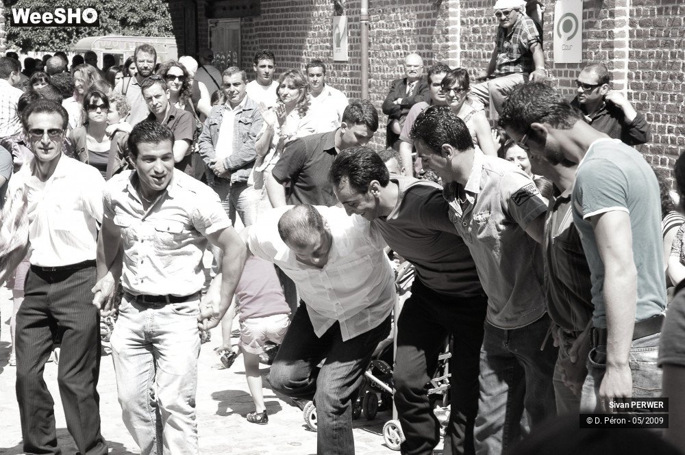 27/30 photos du spectacle Tous voisins chez les Kurdes