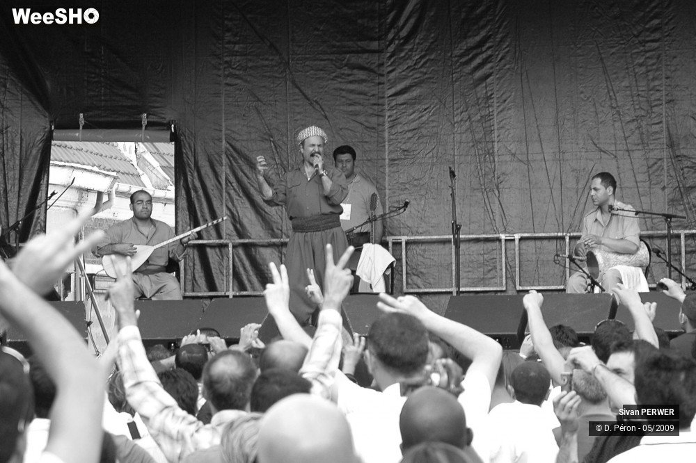 29/30 photos du spectacle Tous voisins chez les Kurdes