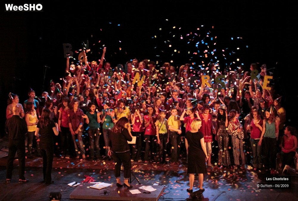 16/50 photos du spectacle L'anniversaire des Choristes