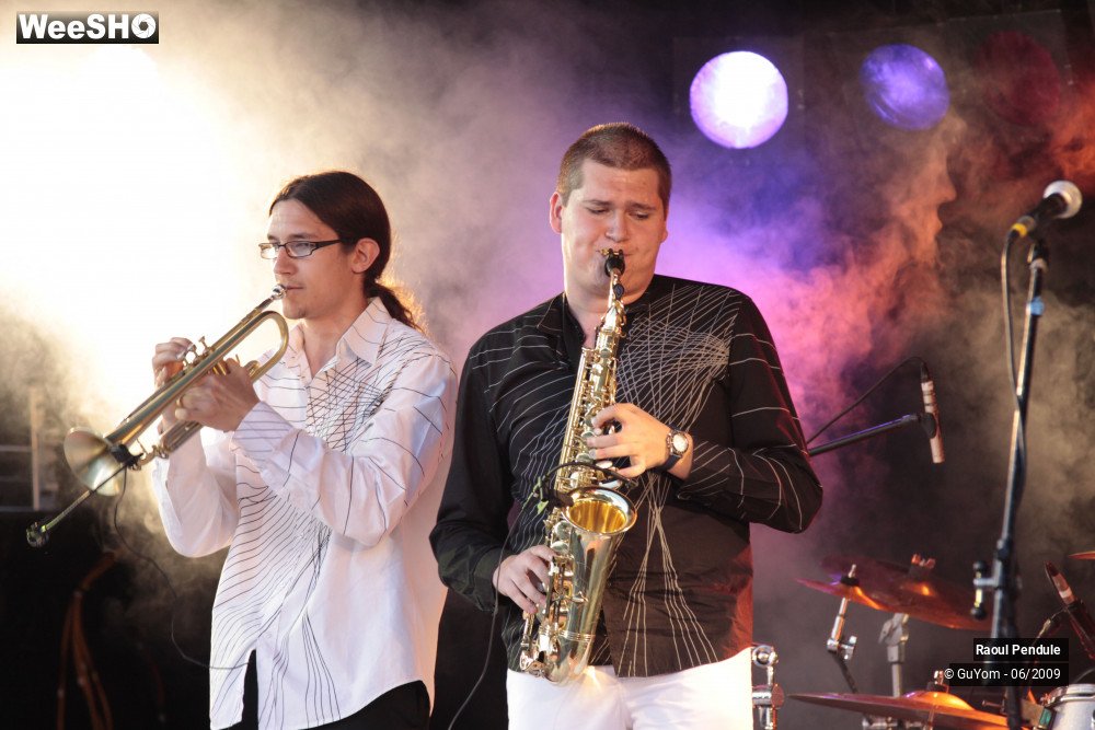 32/34 photos du spectacle Raoul Pendule