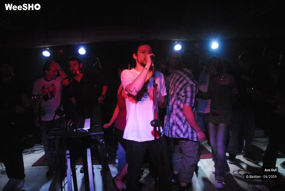 30/30 photos du spectacle Ace Out