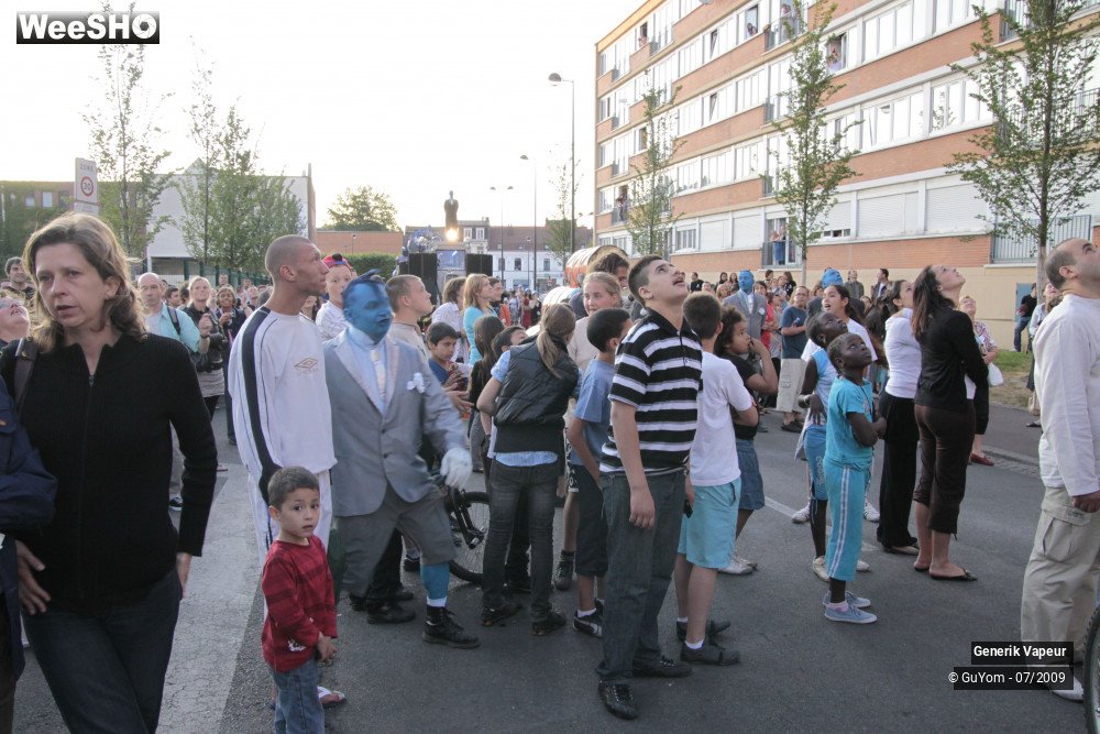 46/50 photos du spectacle Generik Vapeur Ambiance