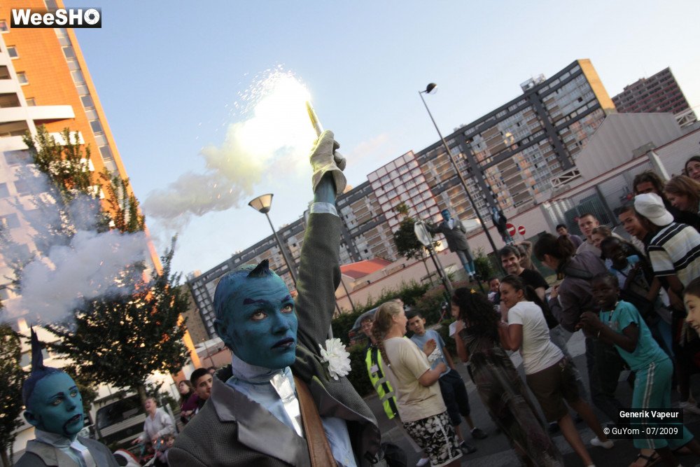 50/50 photos du spectacle Generik Vapeur Ambiance