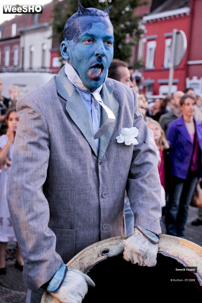 15/50 photos du spectacle Generik Vapeur Portraits